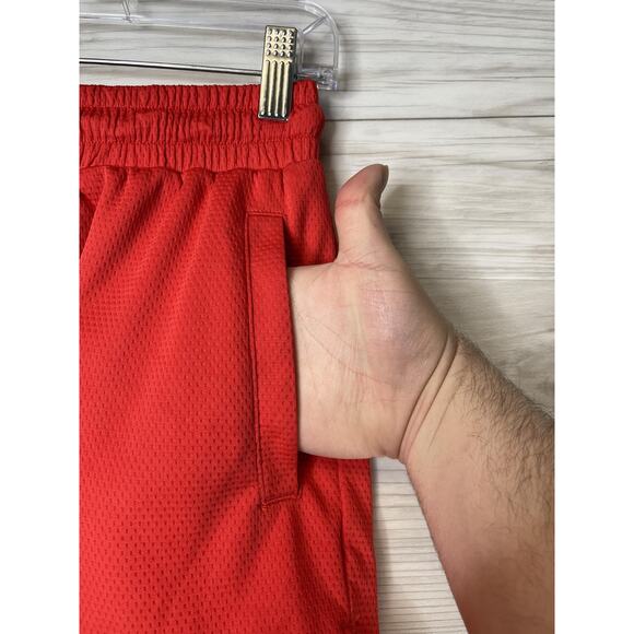 Kill Crew Shorts Mens Medium Red Mesh Gym Athletic Drawstring MMXX Pockets - Picture 3 of 10